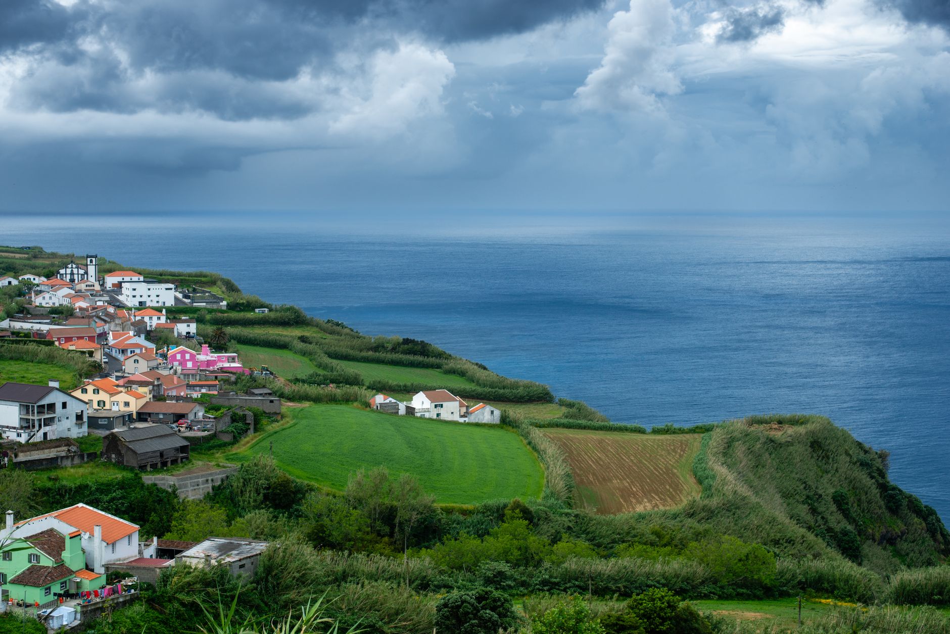 Village côtier traditionnel des Açores
